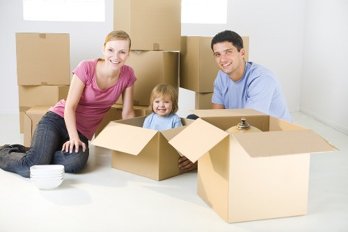 Packing boxes and moving supplies for homes and businesses in Islington