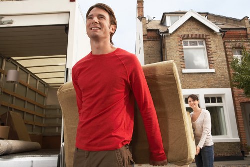 Final response to a customer complaint in a moving service